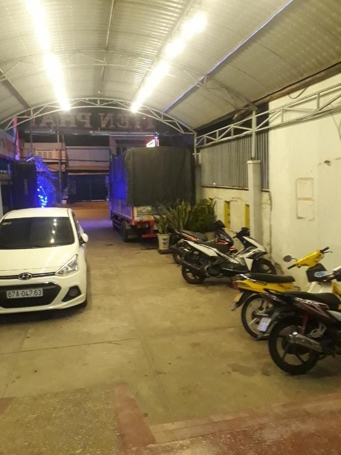 Khach San Tien Phat Ca Mau Luaran gambar