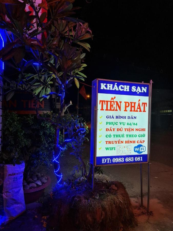 Khach San Tien Phat Ca Mau Luaran gambar