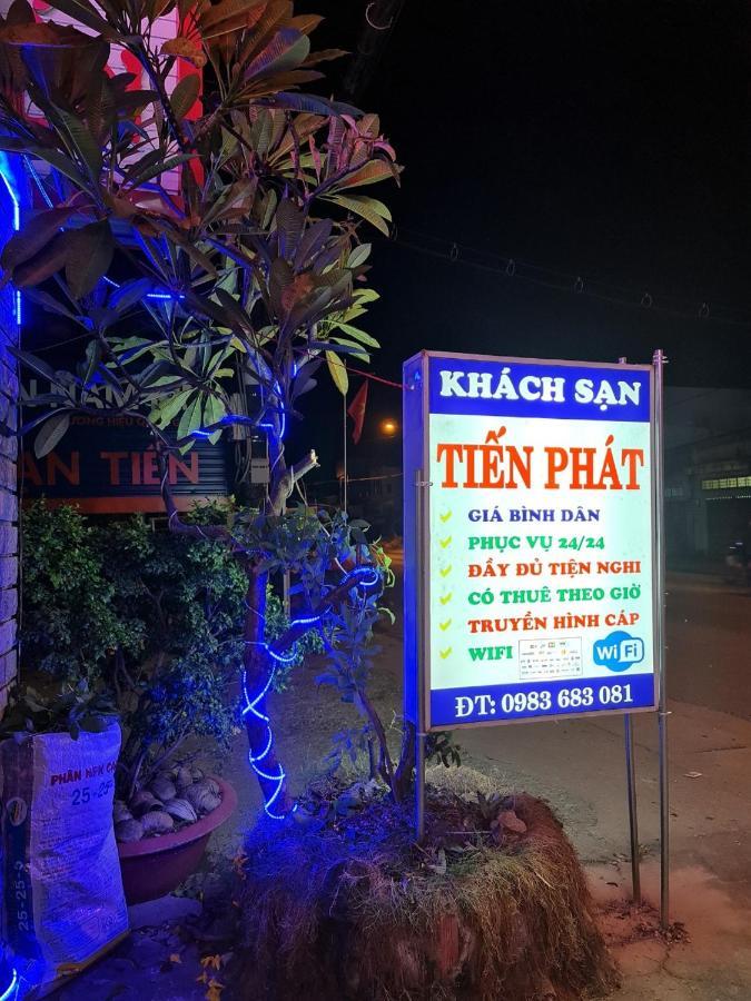 Khach San Tien Phat Ca Mau Luaran gambar