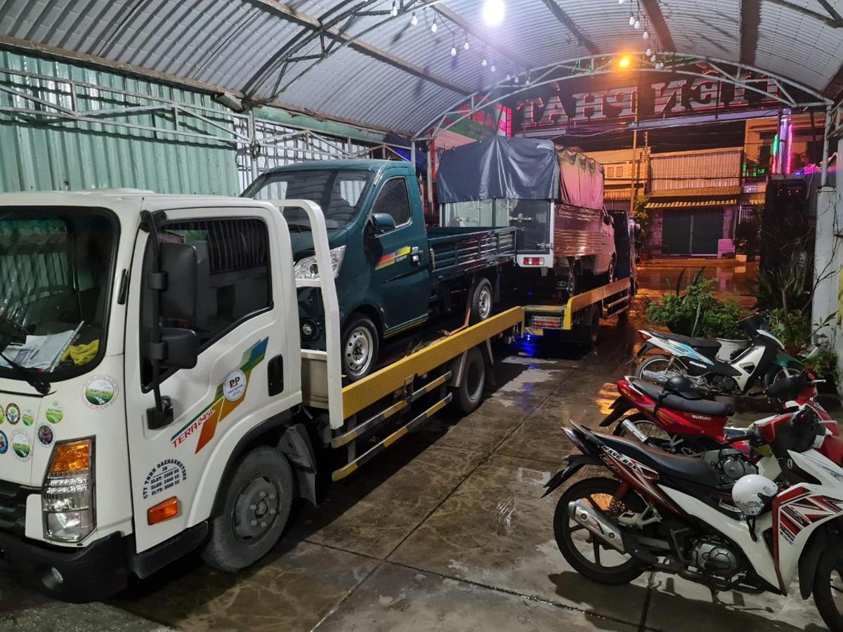 Khach San Tien Phat Ca Mau Luaran gambar