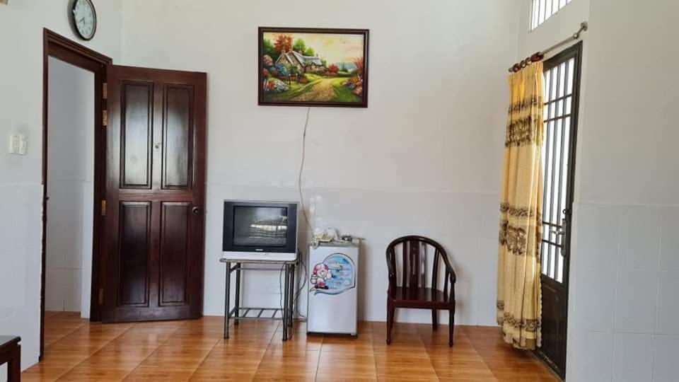 Khach San Tien Phat Ca Mau Luaran gambar